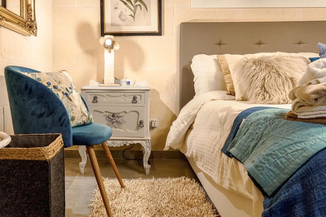 Ajuga Luxury Boutique B&B Qala Eksteriør billede